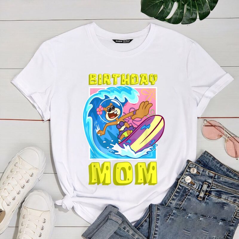 Mademark x SpongeBob SquarePants Sandy Birthday Mom Surfing SpongeBob Mother Birthday Gift T Shirt