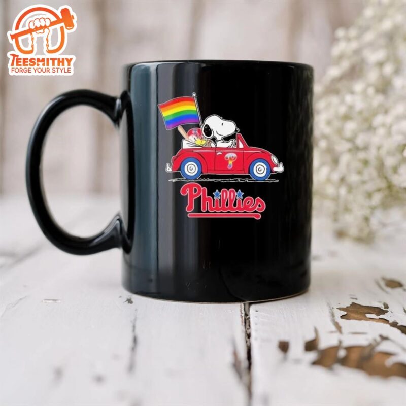 Snoopy And Woodstock Driving Car Philadelphia Phillies Pride Flag 2024 Mug