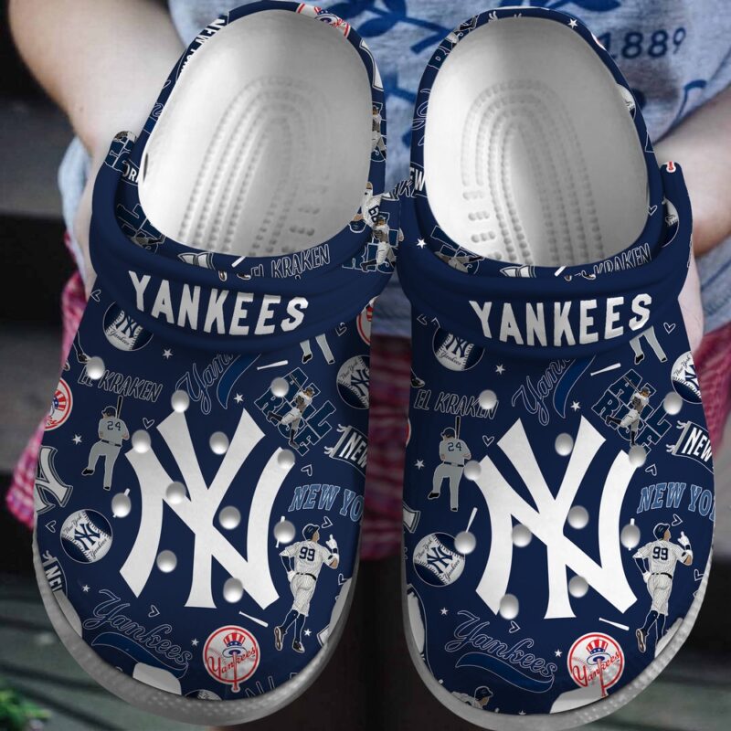 MLB New York Yankees Crocs Crocband Clogs Shoes Comfortable For Men Women and Kids For Fan MLB