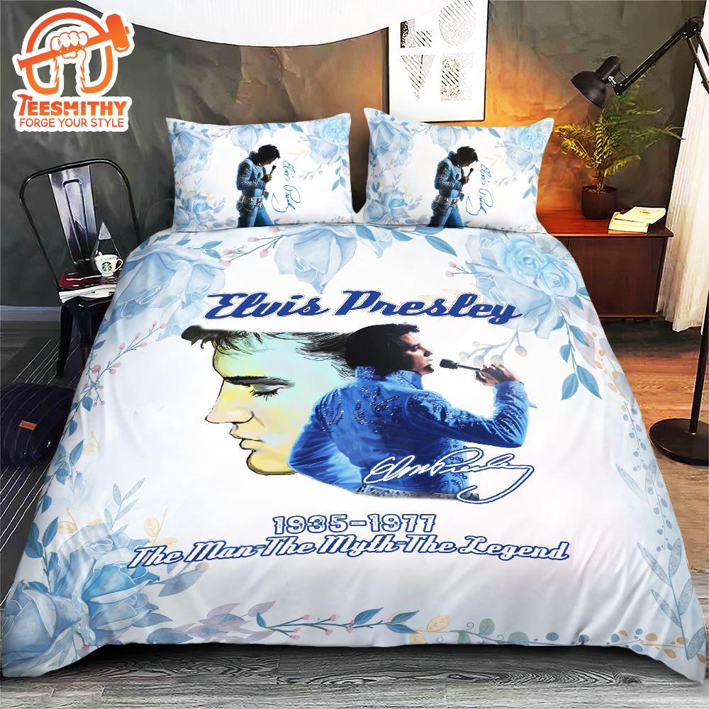 Elvis Presley Wearing A Gold Lam Suit And Shoes Bedding Set