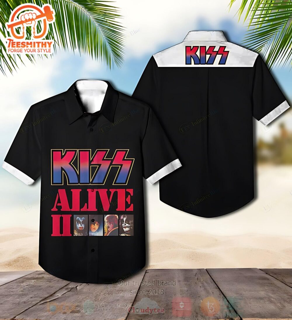 Kiss Alive II Album Men’s Short Sleeve Aloha Shirts