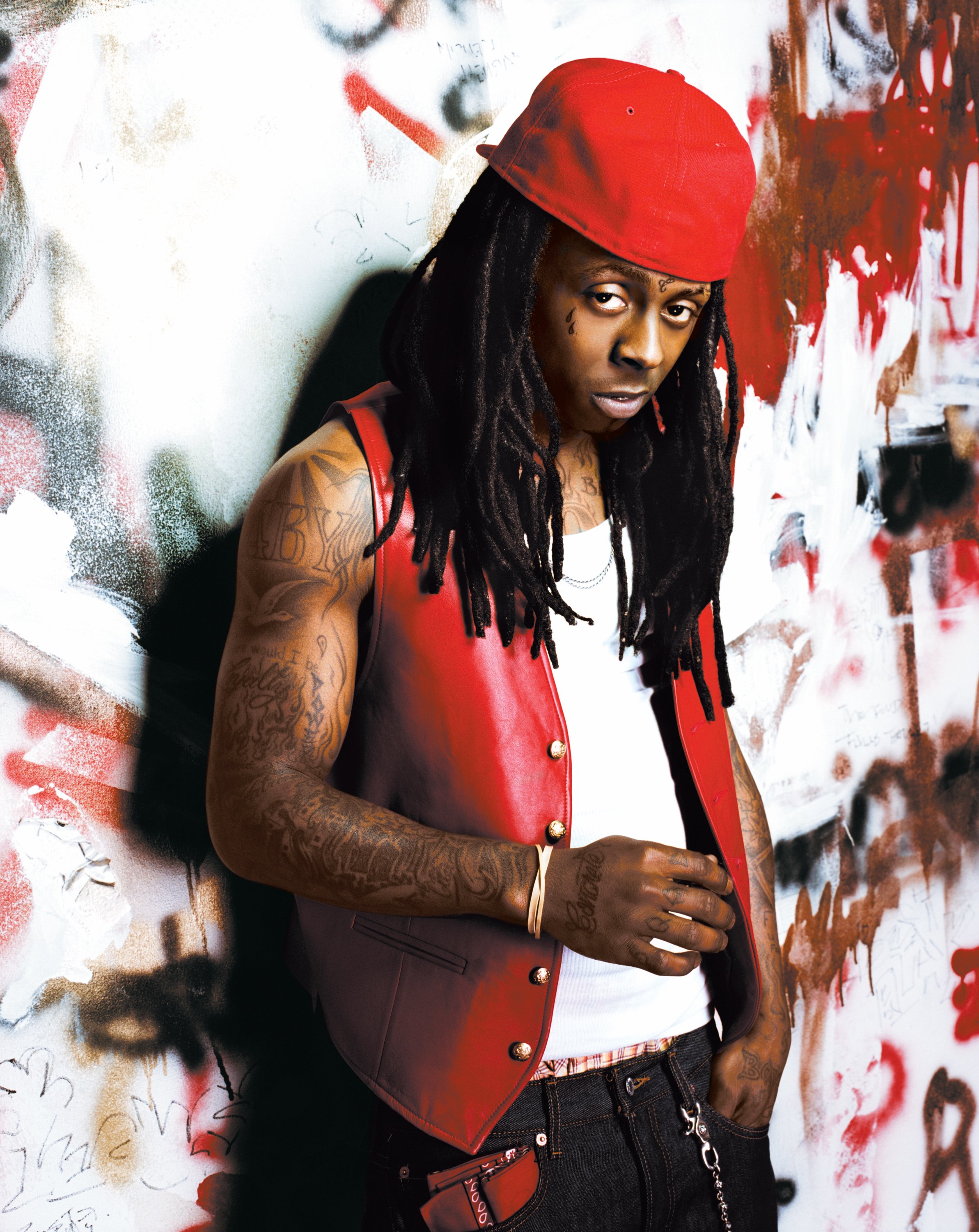 Lil Wayne Rapper Costume Ideas: Recreating His Signature Style