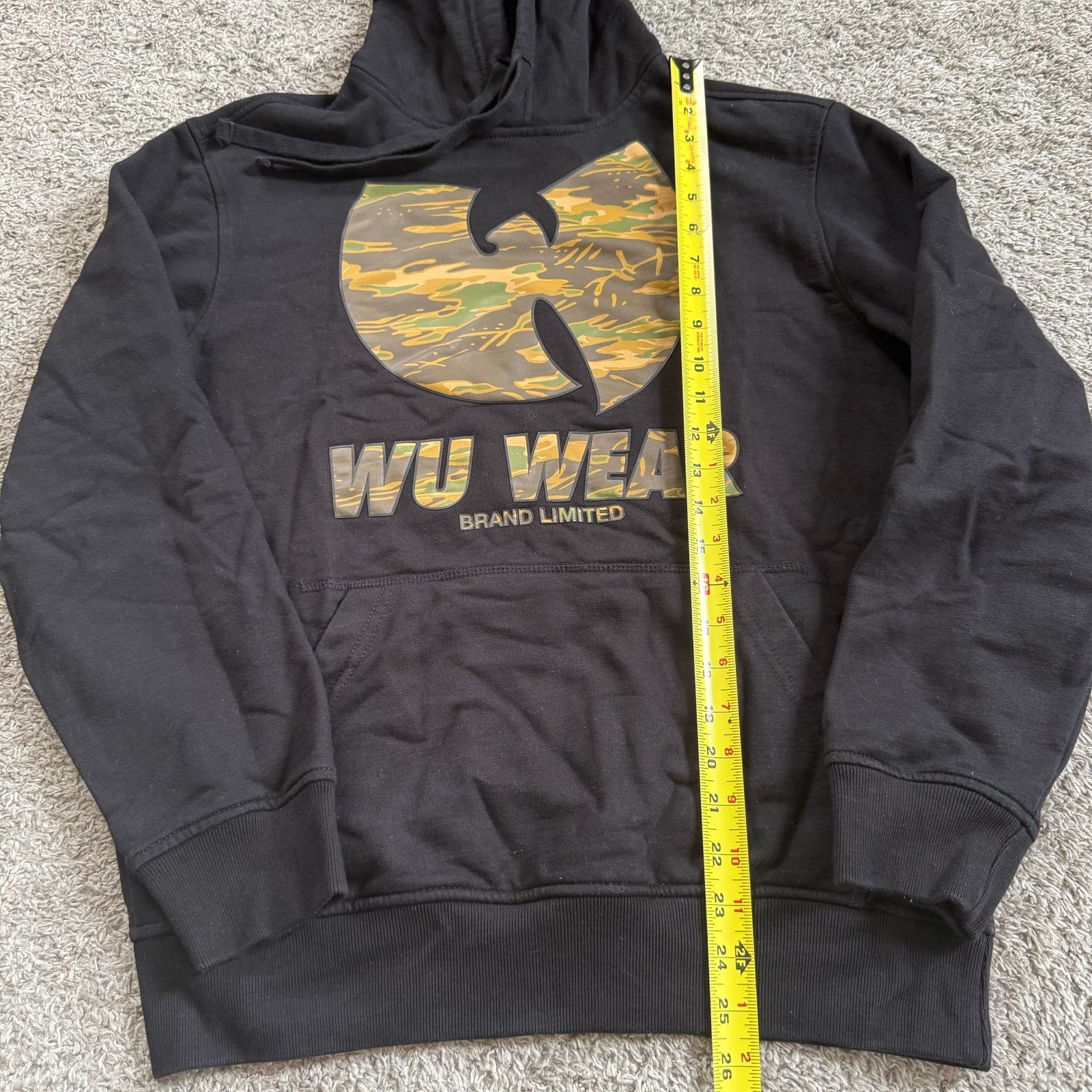 Mastering Your Style - How to Wear Wu-Tang Hoodies with Flair