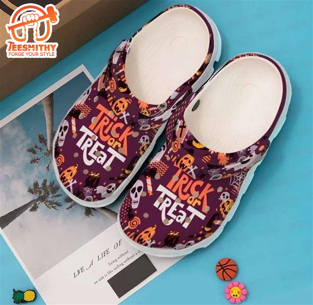 Trick Or Treat Theme Pattern Halloween Clogs Shoes