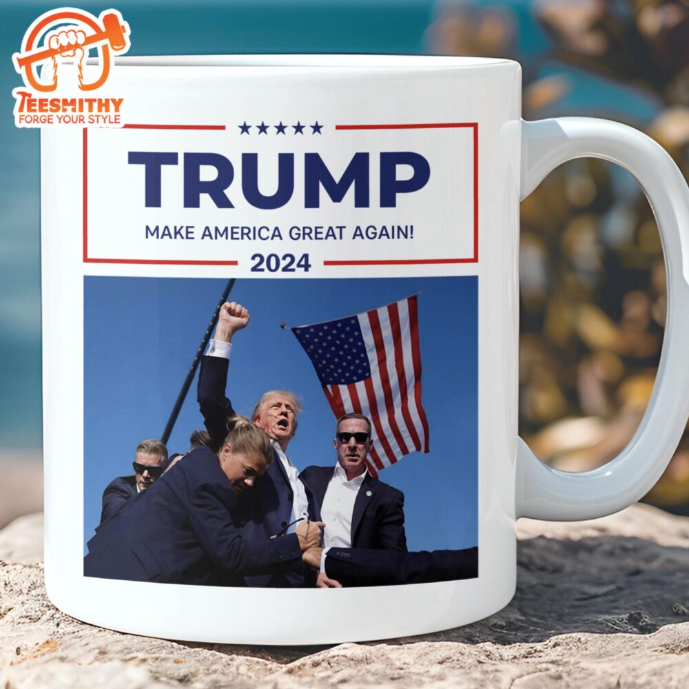 Trump Fight Never Surrender Coffee Mug